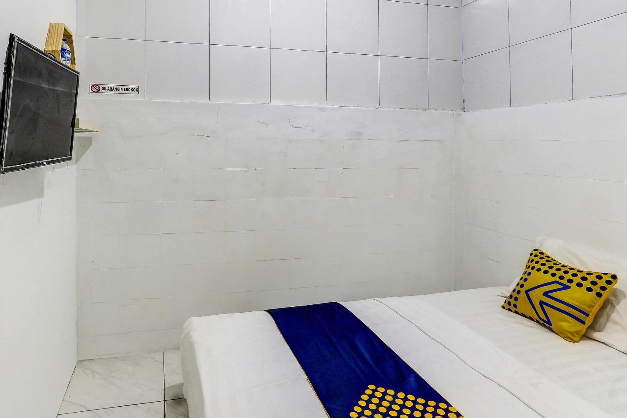 Spot On 90780 Gang Tengah Homestay Syariah Semarang Ngoại thất bức ảnh