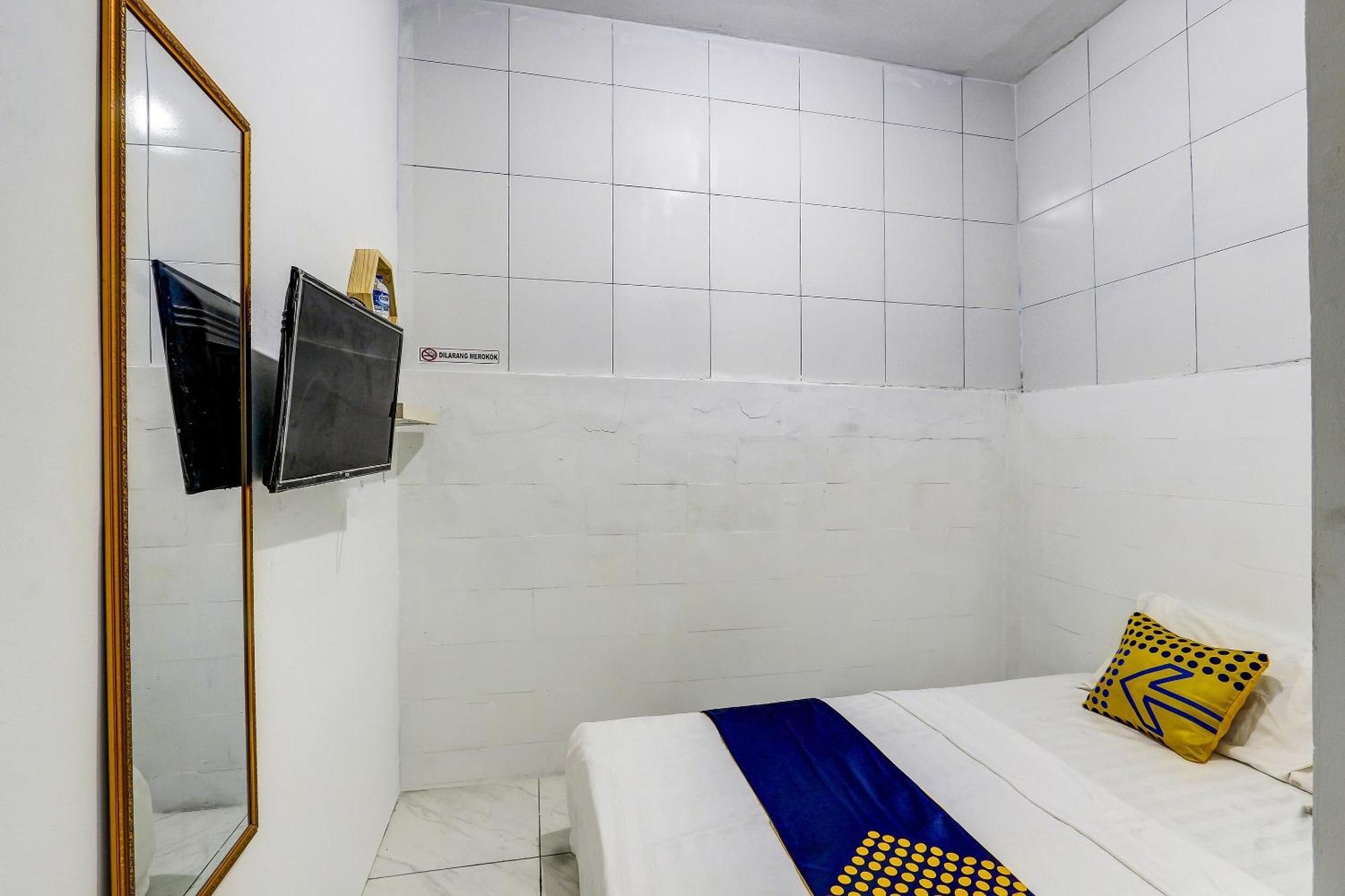 Spot On 90780 Gang Tengah Homestay Syariah Semarang Ngoại thất bức ảnh