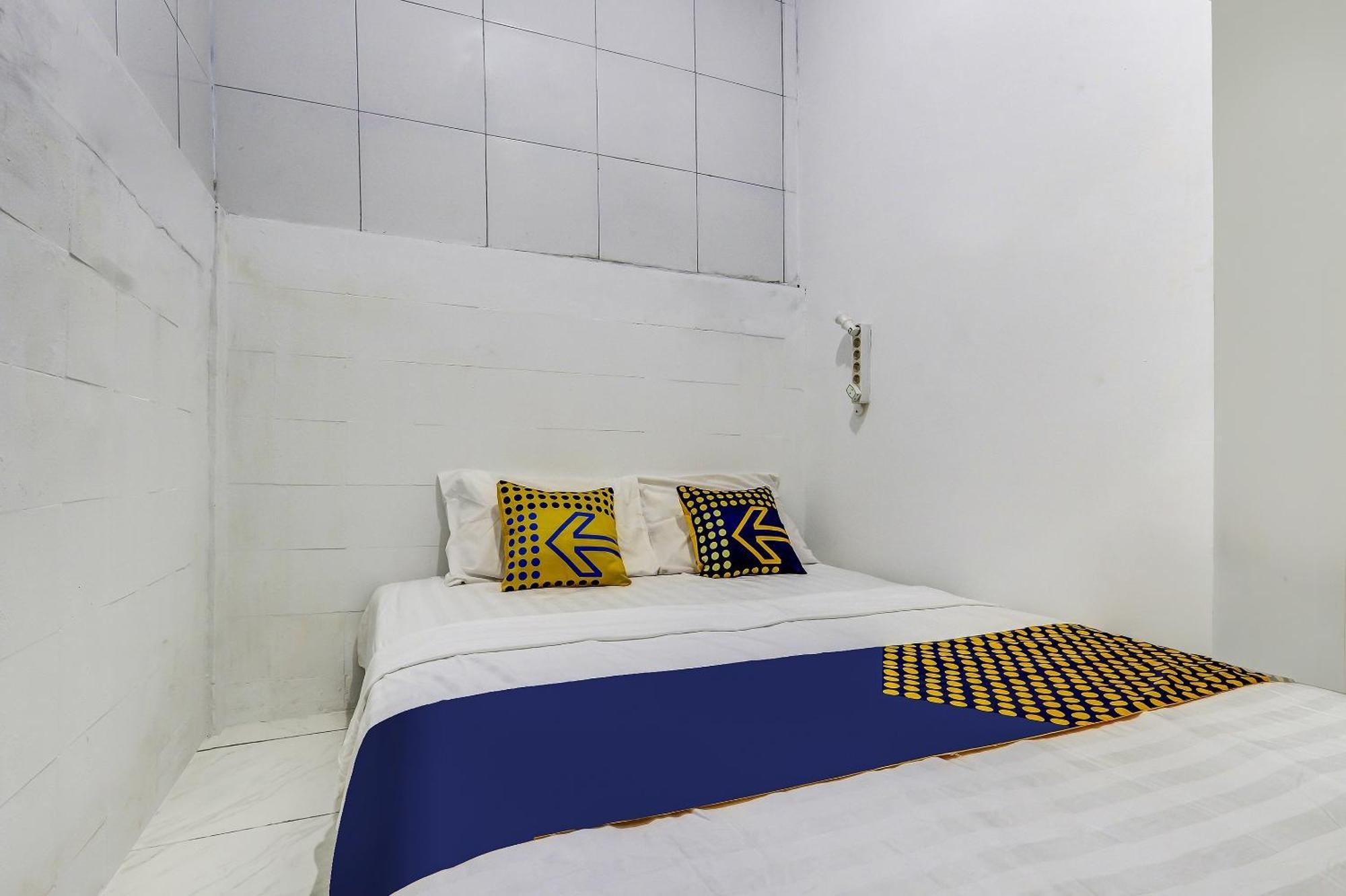 Spot On 90780 Gang Tengah Homestay Syariah Semarang Ngoại thất bức ảnh